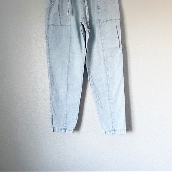 AERIE Acid Wash High Waisted Paperbag Jeans - Picture 3 of 7
